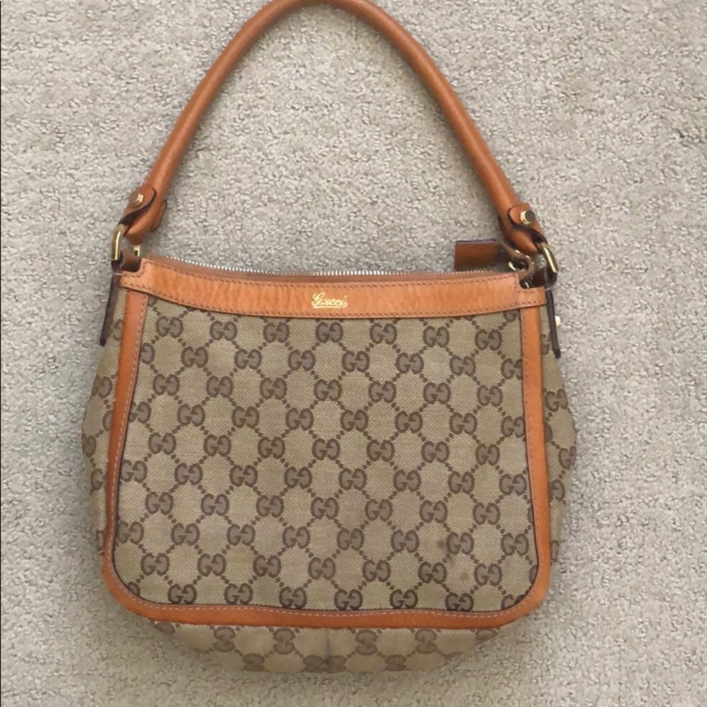 Vintage Gucci handbag with orange leather detail